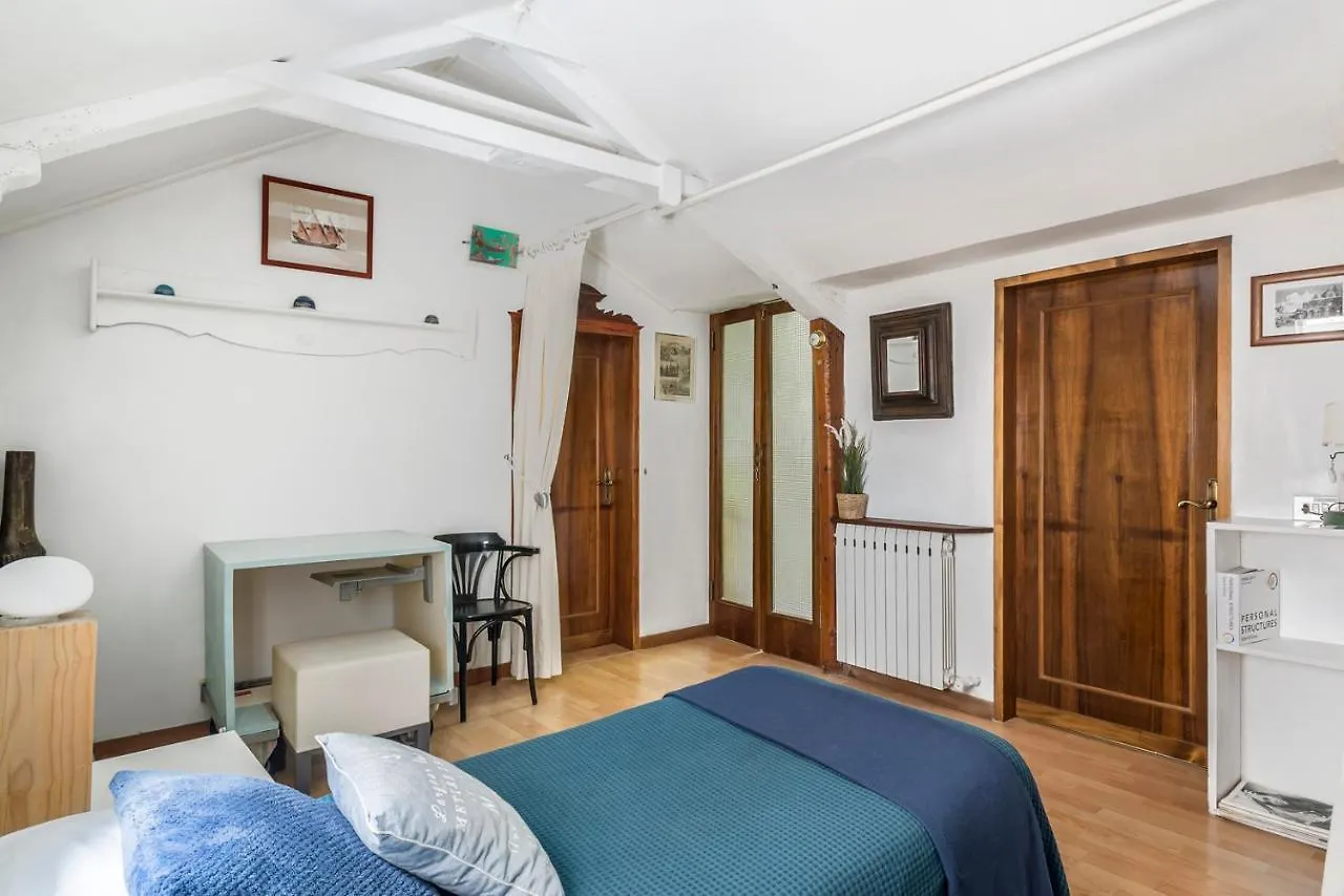 Apartment Ca Lorosa Cosy And Comfortable Loft At Castello Venice